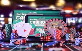 miototo rtp game menu showing Treasures of Aztec alongside live blackjack, roulette, and Liga 1 betting options
